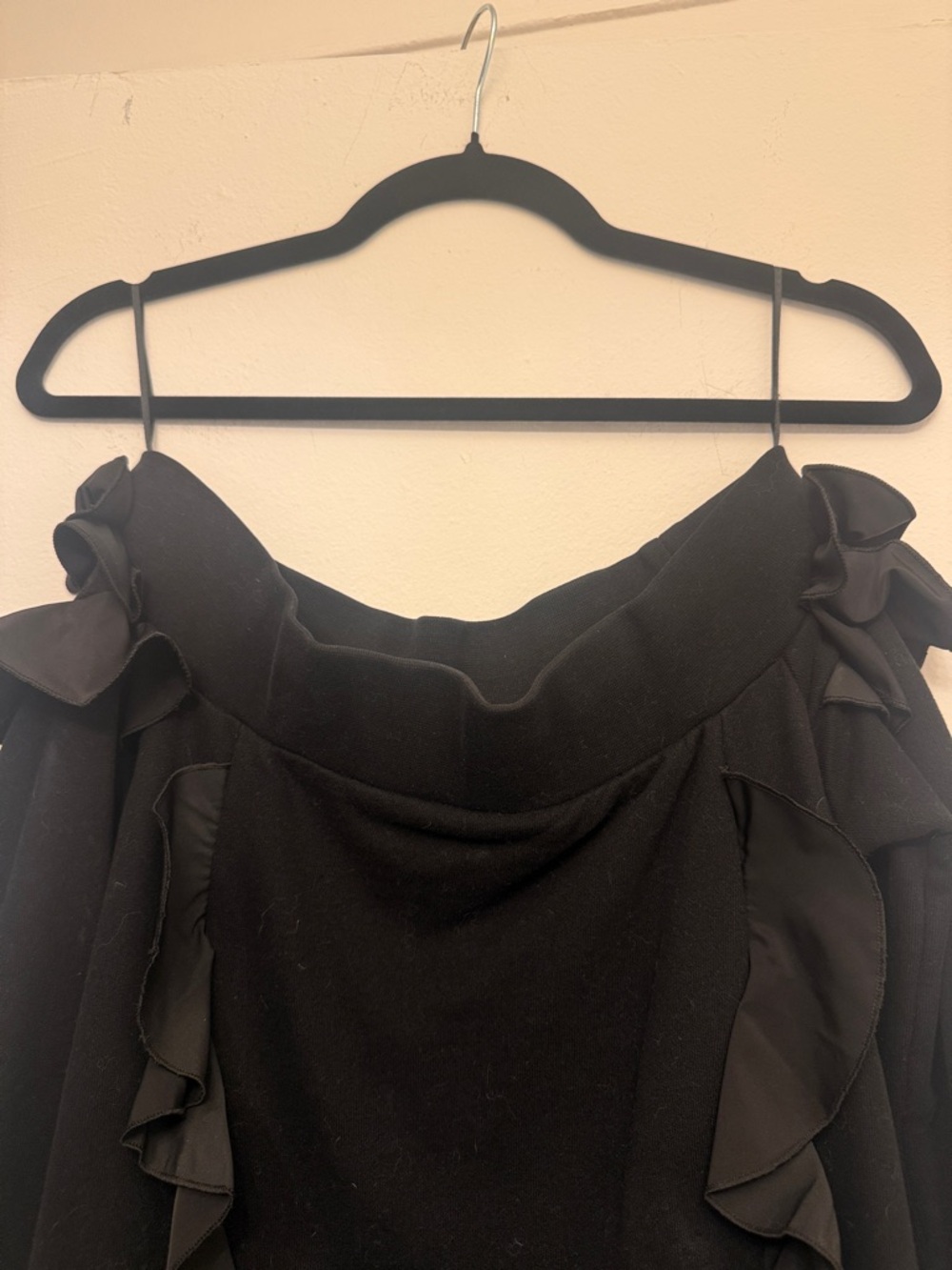 Pinko Black Off-Shoulder Ruffle Dress - Picture 2 of 5